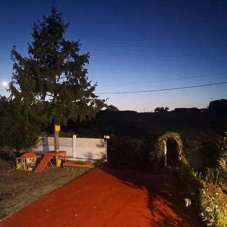 Bertoaland Relax Y Diversion Apartamento De 2 Dobles Con Terraza Privada Y Zona De Juegos Compartida Hébergement de vacances