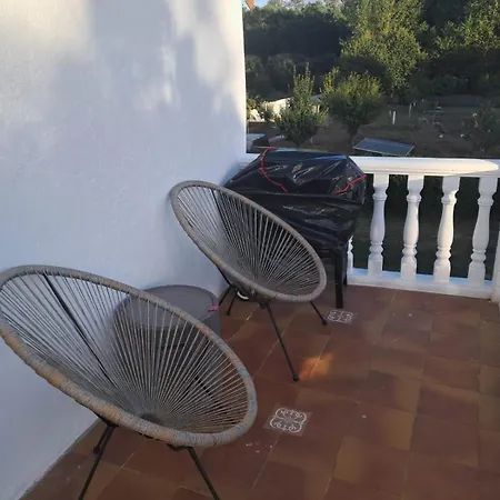 Bertoaland Relax Y Diversion Apartamento De 2 Dobles Con Terraza Privada Y Zona De Juegos Compartida Hébergement de vacances *
